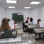 escuela-de-musica-sala-rono-clases